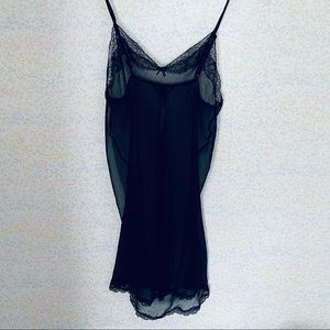 Victoria's Secret Ultra Sheer Chemise Size M  NWT